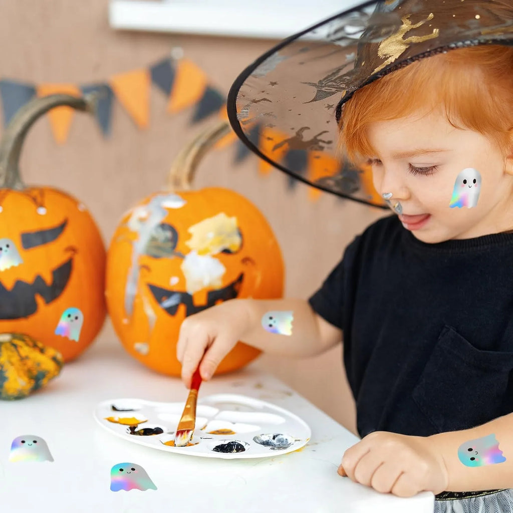 500-Piece Holographic Halloween Sticker Roll