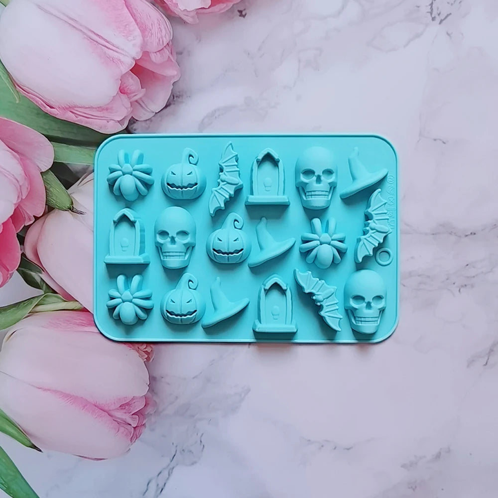 18-Cavity Halloween Silicone Treat Mold