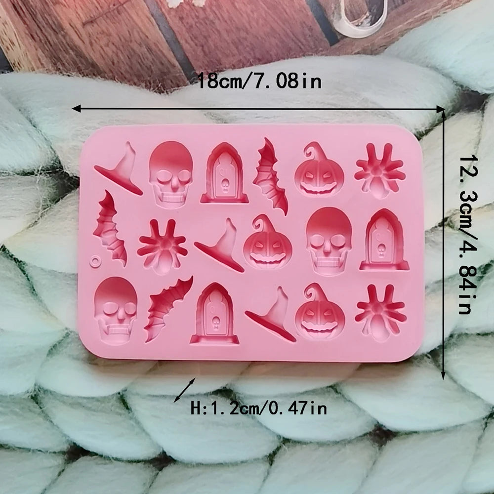 18-Cavity Halloween Silicone Treat Mold