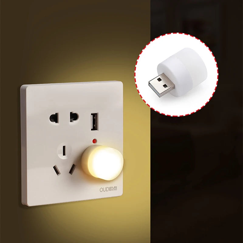 Mini USB Reading Light – Portable Plug-In LED